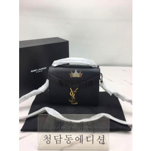 입생로랑 카산드라 탑 핸들백 (ZP가죽 동일)