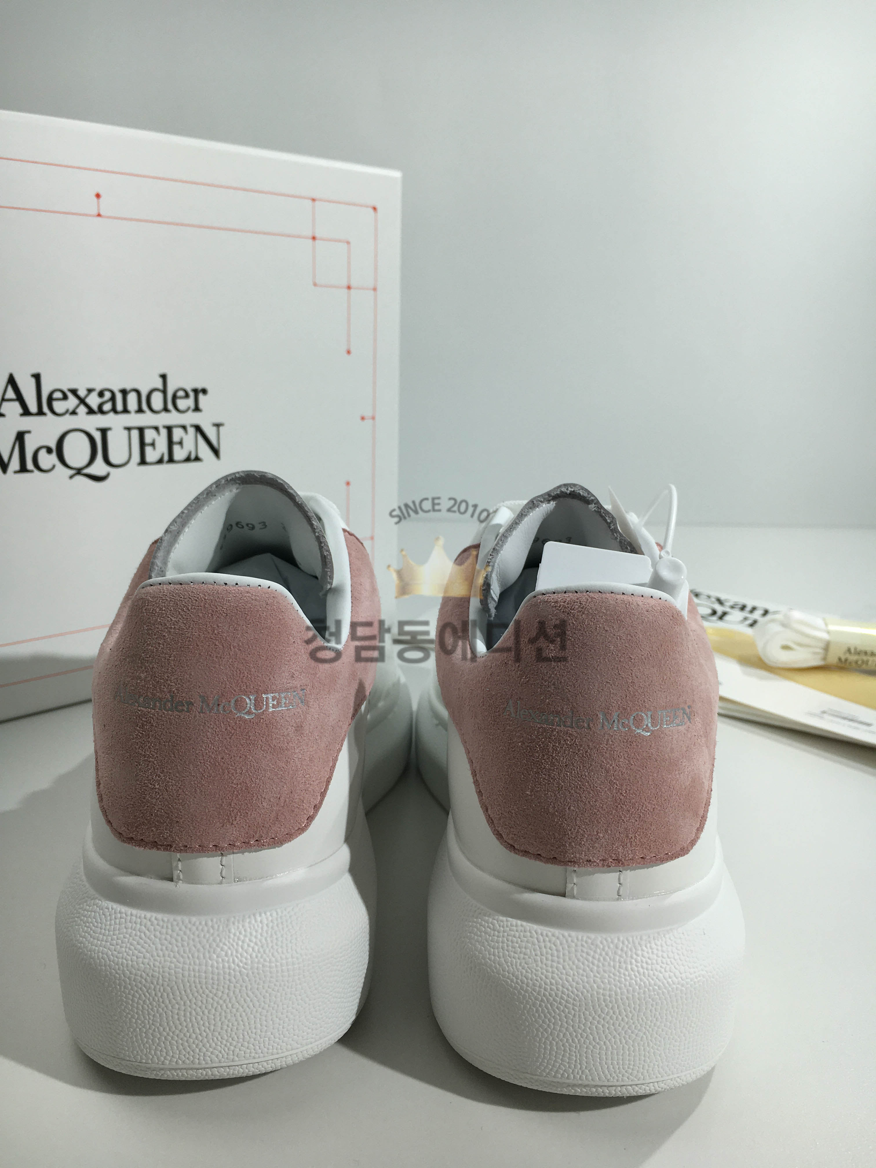 알렉산더 맥퀸 21ss 오버솔 스니커즈 (남녀공용)