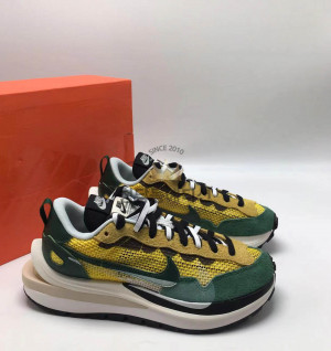 [TOP공장] 나이키 사카이 베이퍼와플 (남녀공용)