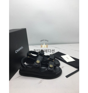 샤넬 벨크로 샌들 정품급
