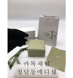 반클리프 빼를리 팔찌 (3COLOR)