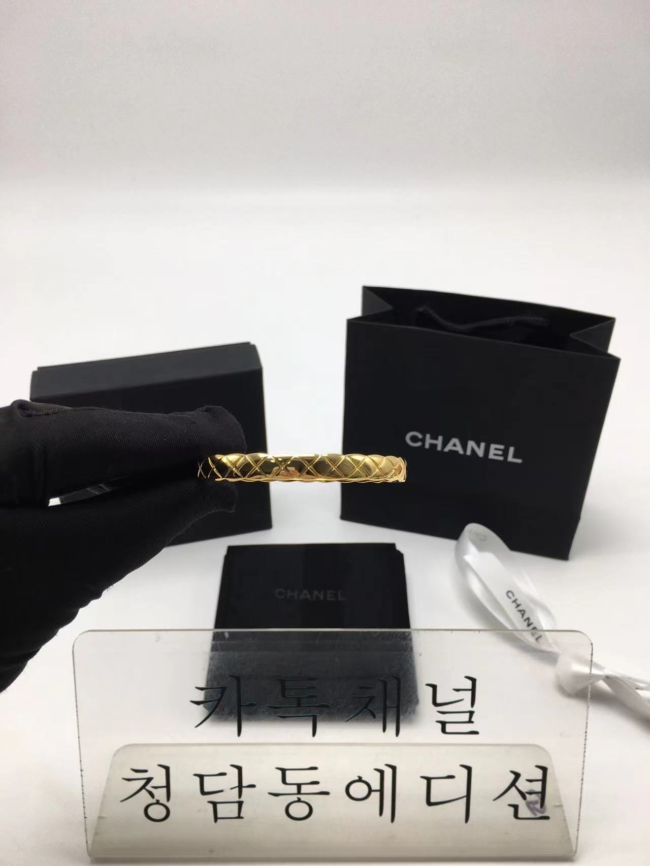 샤넬 코코 크러쉬 팔찌 17CM (컬러 엘로우골드, 화이트골드)