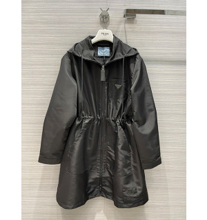 프라다 롱 바람막이