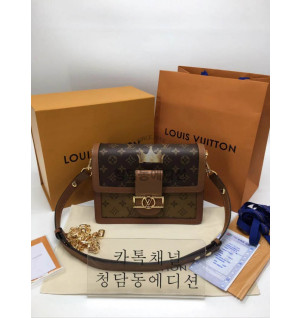 루이비통 모노그램 도핀 숄더백 (ZP동일가죽)