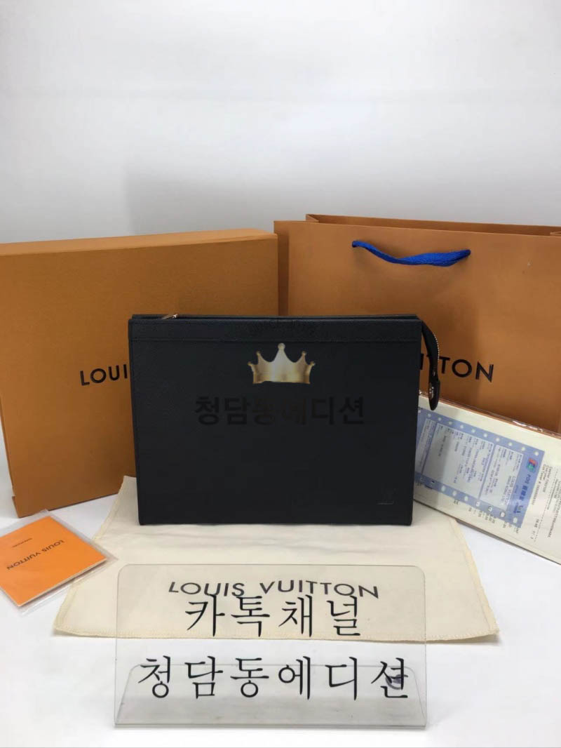 루이비통 타이가 포쉐트 보야주 (ZP동일가죽)