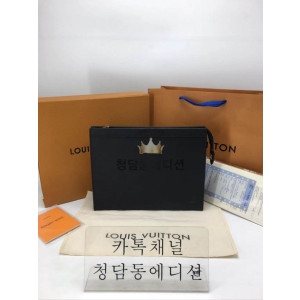 루이비통 타이가 포쉐트 보야주 (ZP동일가죽)