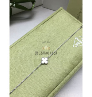 반클리프 앤 아펠 팔찌 (3COLOR) (V-gold소재)