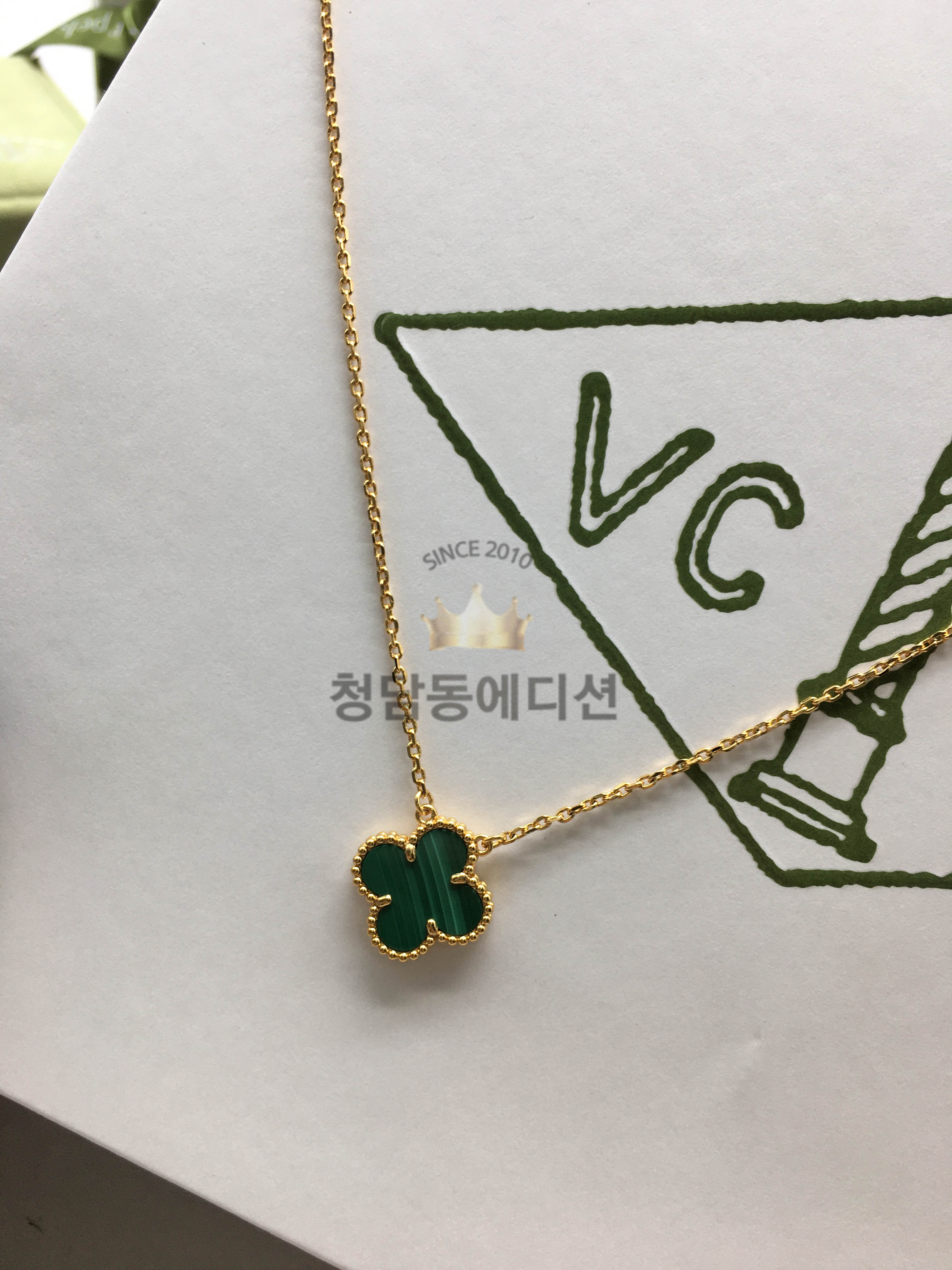 반클리프 앤 아펠 알함브라 목걸이 (V-gold소재) (upgrade ver.)