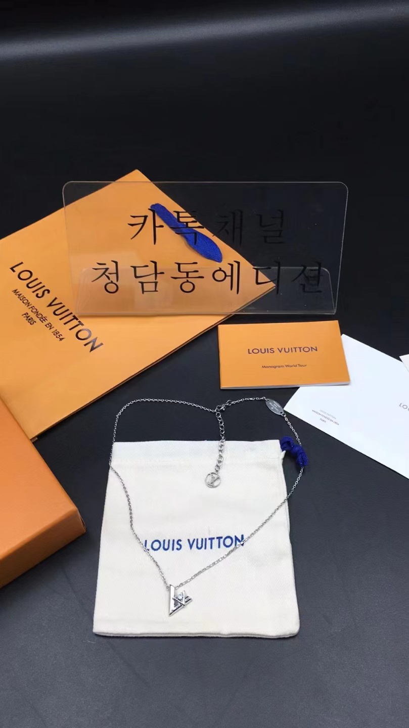 루이비통 목걸이 (3COLOR)