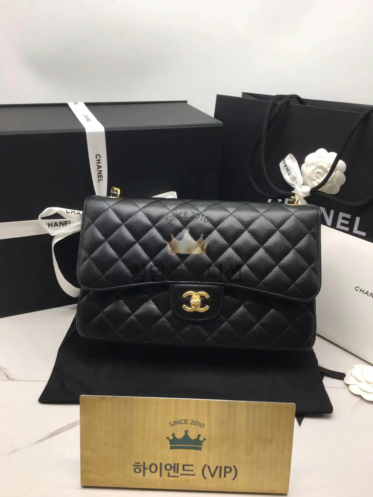 샤넬 클래식 캐비어 / 램스킨 라지 30cm 금장 (하이엔드급)
