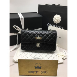 샤넬 클래식 캐비어 / 램스킨 미디움 25.5cm 은장 (하이엔드급)