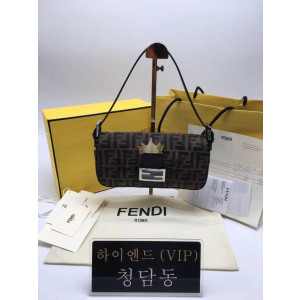 펜디 패브릭 바게트 백