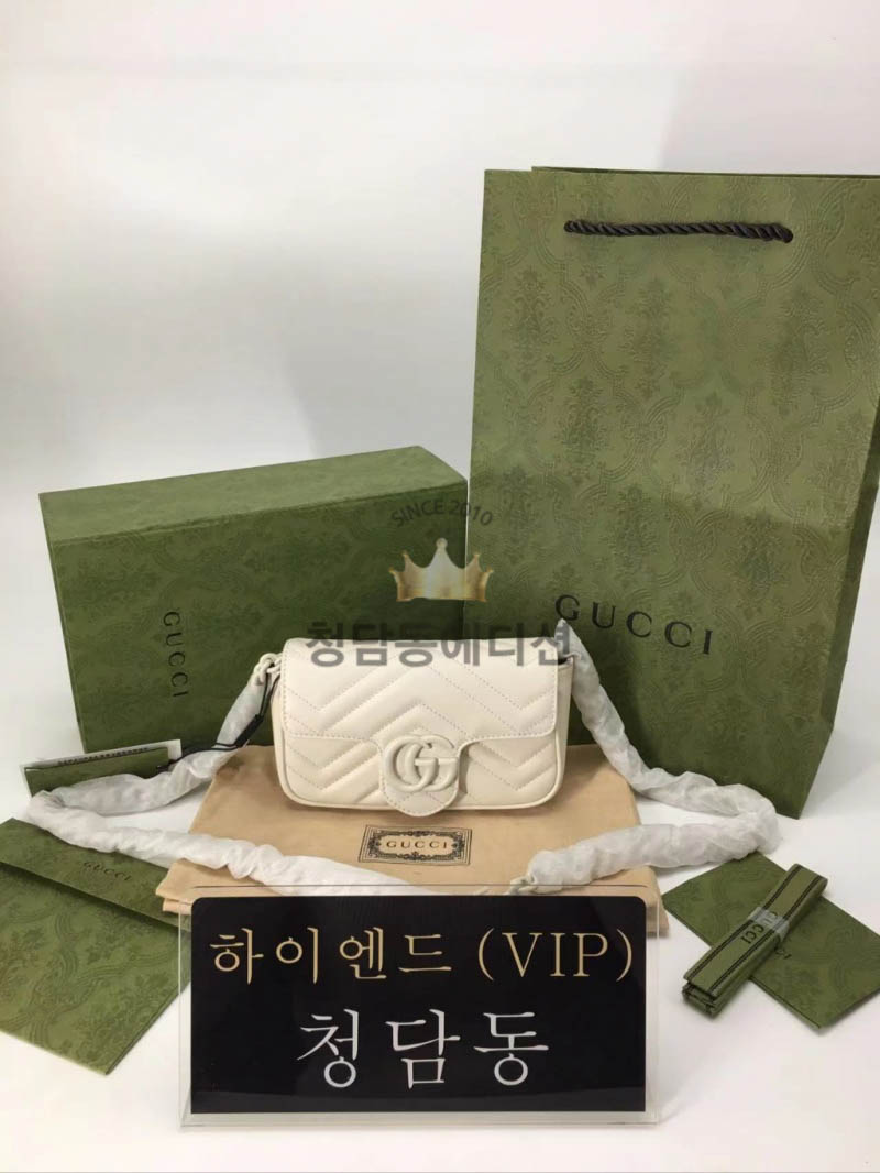 구찌 마몬트 마틀라세 벨트백 699757