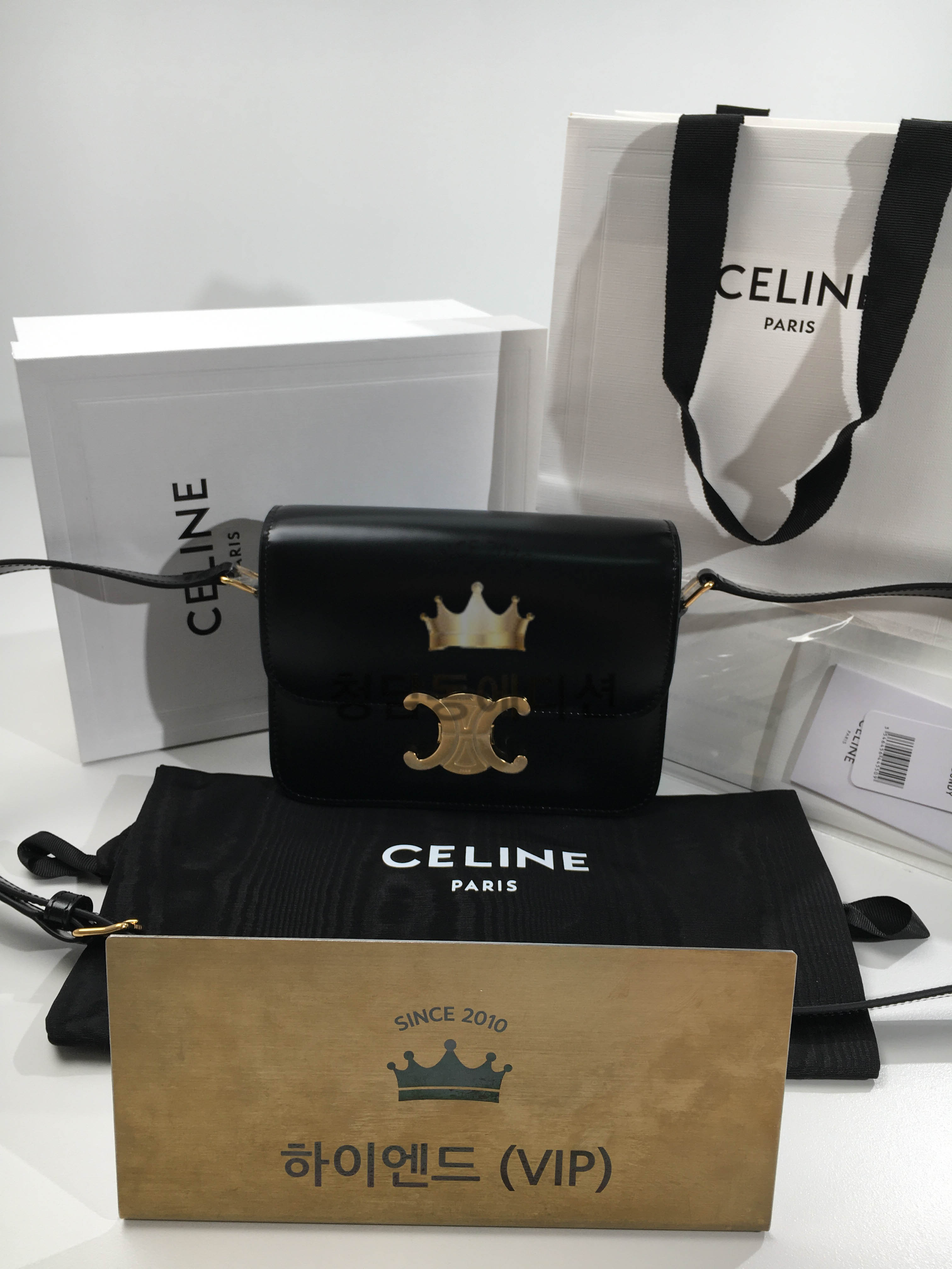 셀린느 트리오페 숄더백 샤이니 카프스킨 틴 / 미디움 (하이엔드급)