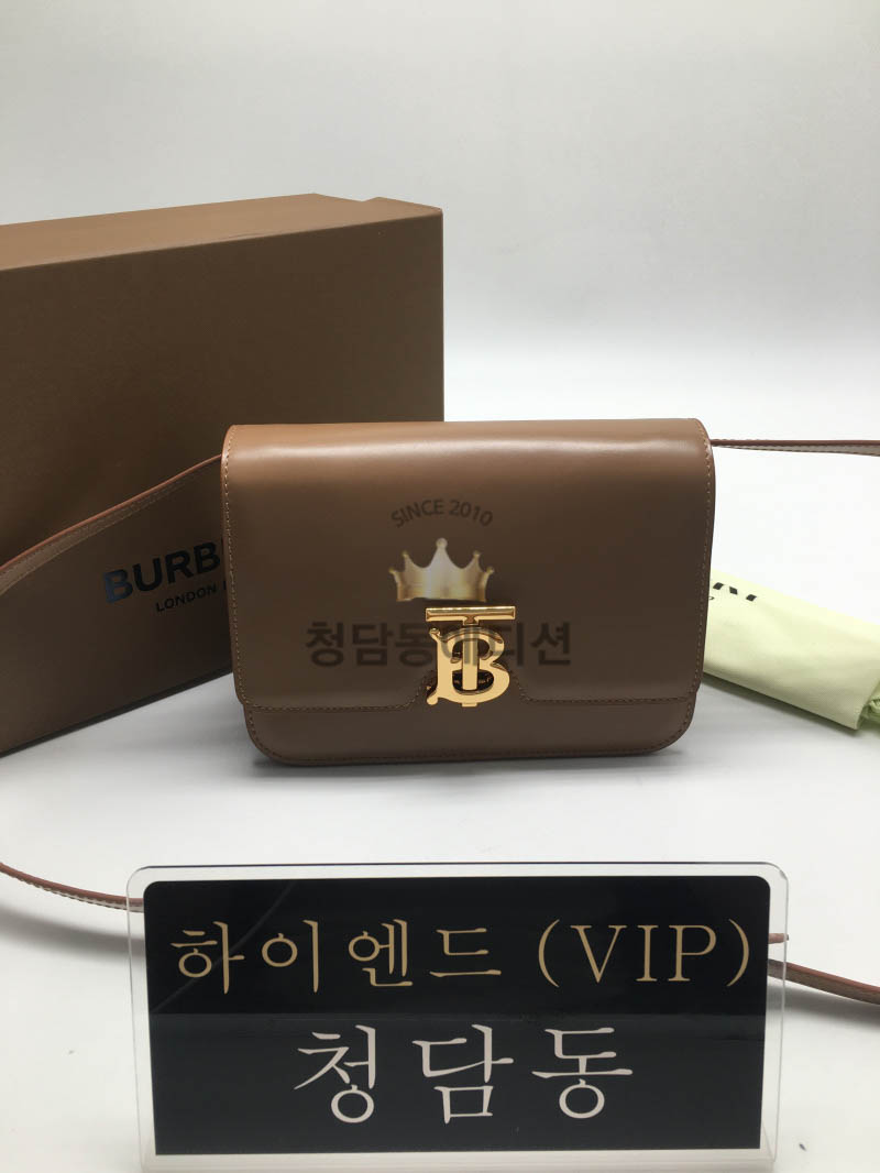 버버리 TB 크로스백 스몰 (하이엔드급)