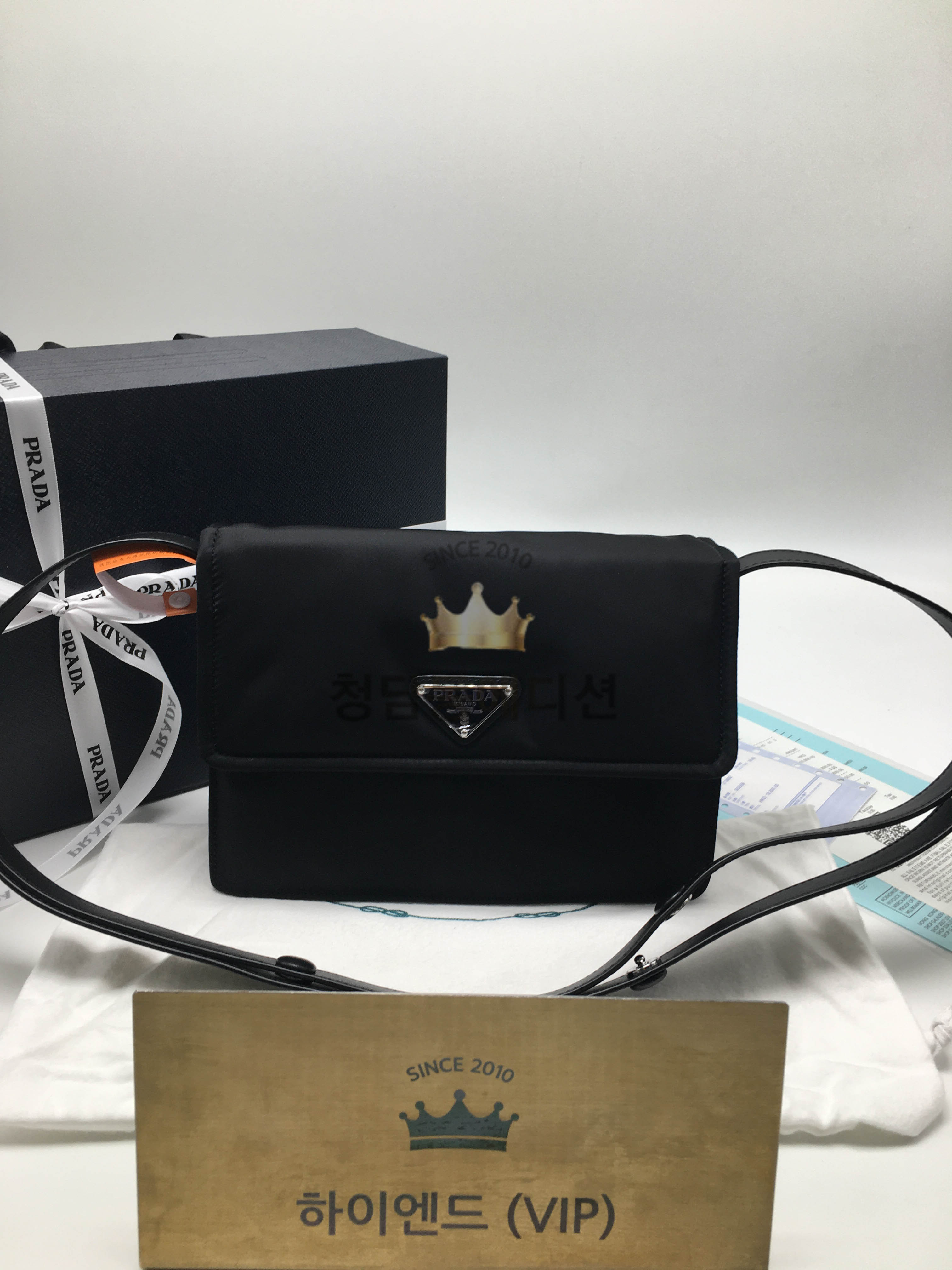 프라다 패딩 리나일론 숄더백 스몰 (하이엔드급)