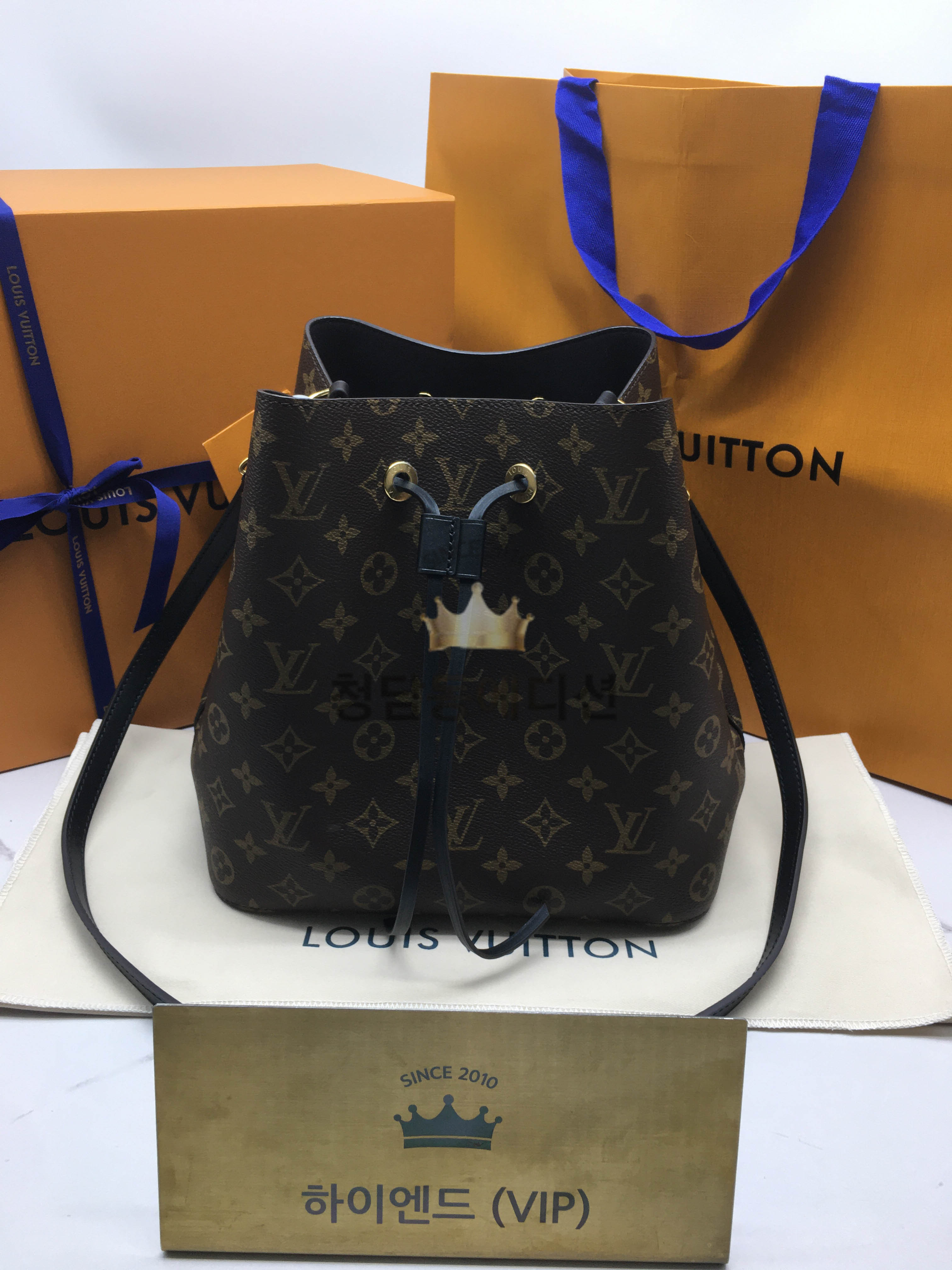 루이비통 네오노에 M44020 (하이엔드급)