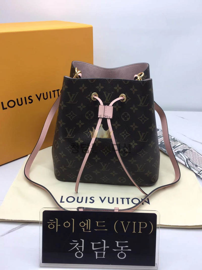 루이비통 네오노에 M44022 (하이엔드급)