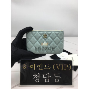 샤넬 클래식 캐비어스킨 미니 파우치