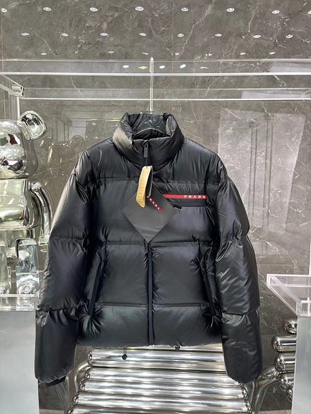 프라다 패딩 (남녀공용)
