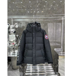 캐나다구스 패딩