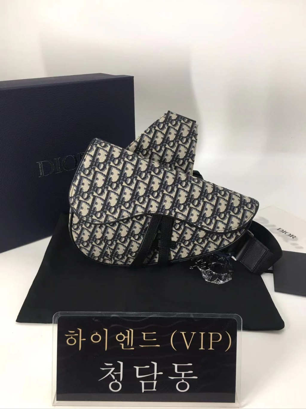 디올 오블리크 새들백 스몰
