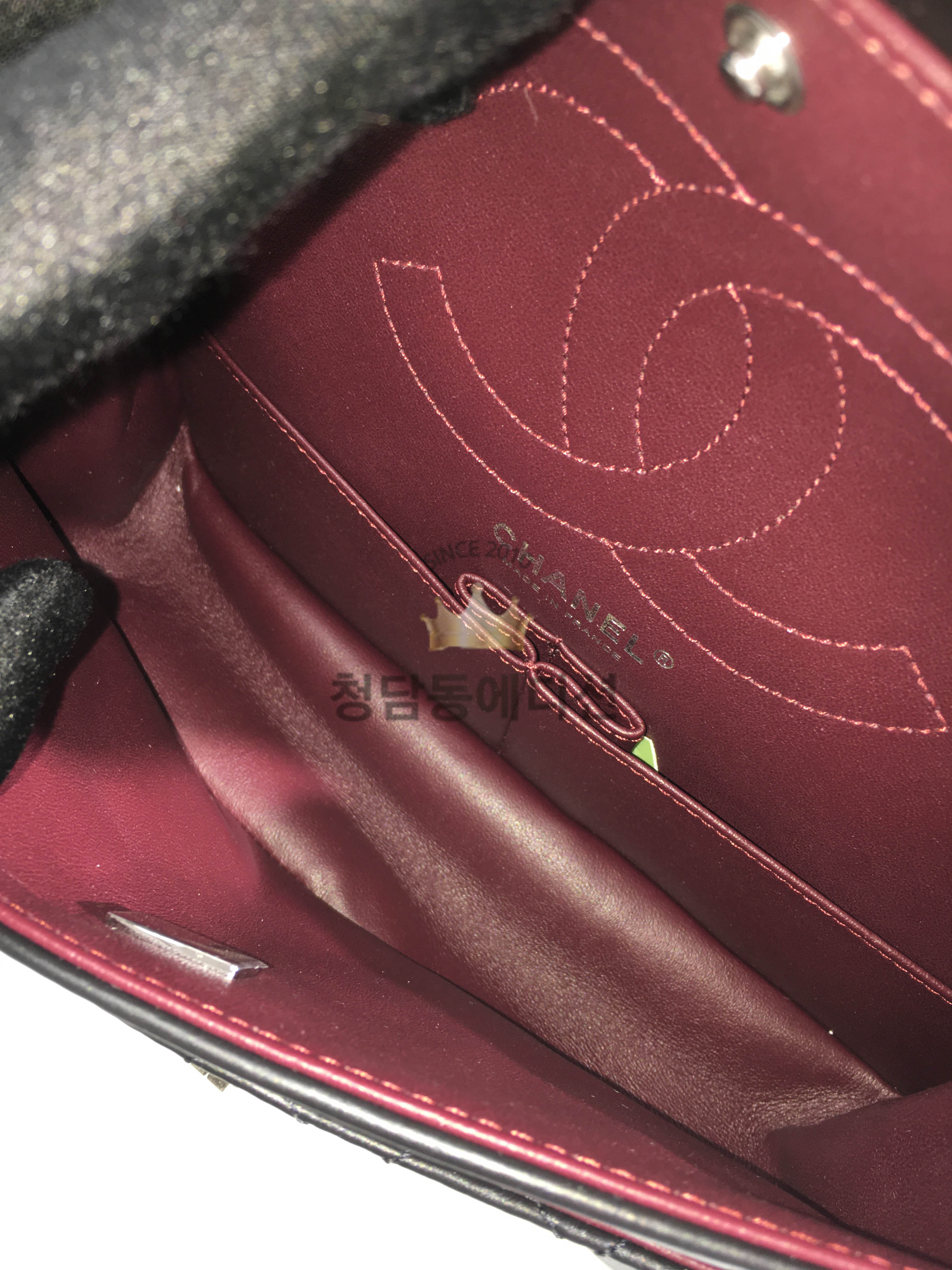 샤넬 2.55 플랩백