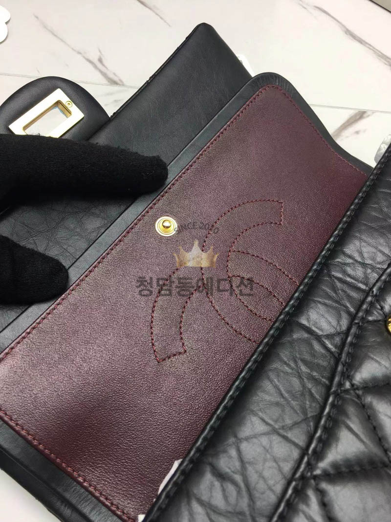 샤넬 2.55 플랩백 라이트골드