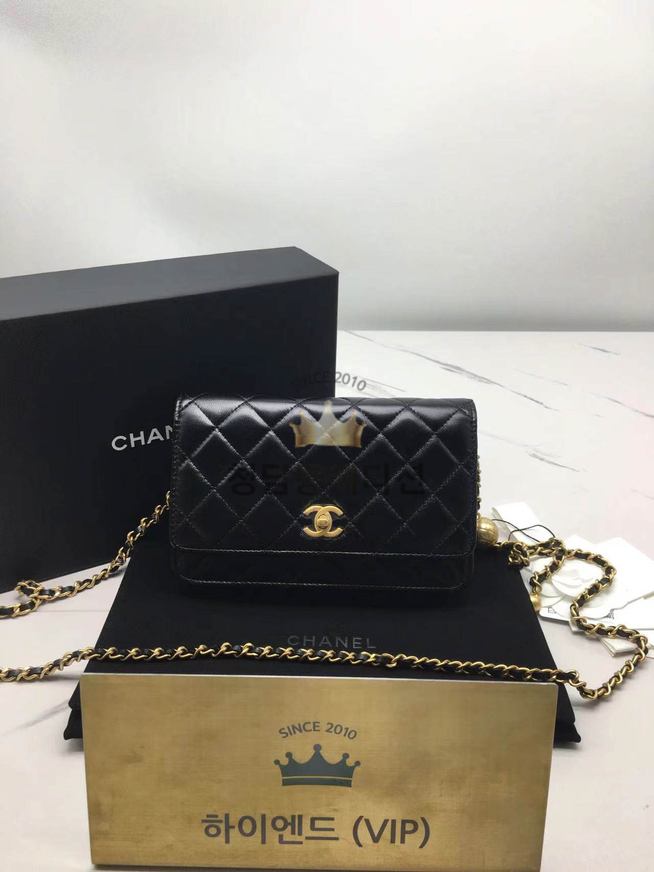 샤넬 골드볼 플랩 WOC