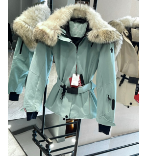 몽클레어 TRIATEL 코요테퍼 구스다운