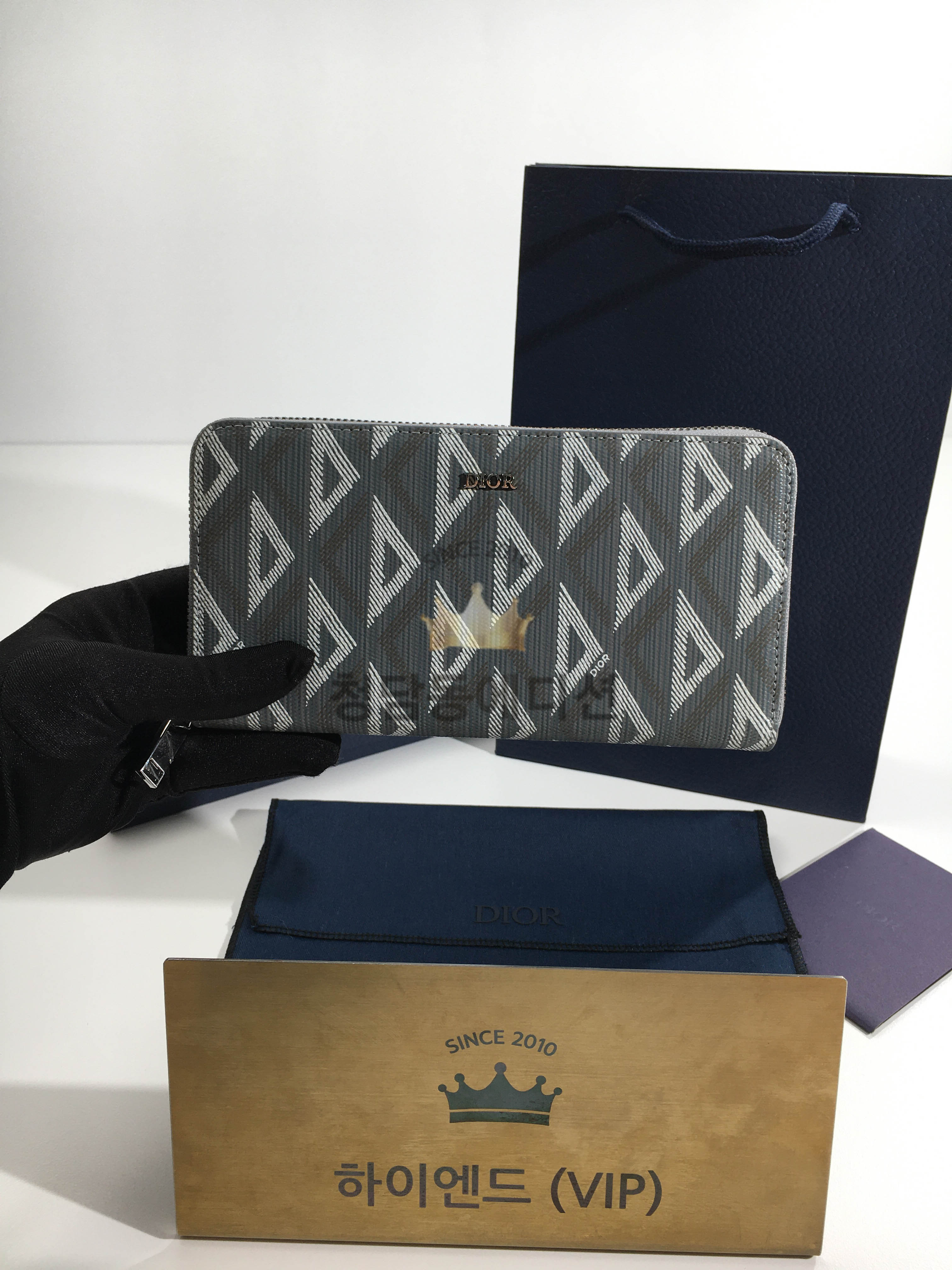 디올 CD 다이아몬드버티컬 지퍼 장지갑