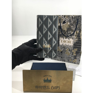디올 CD 다이아몬드버티컬 장지갑
