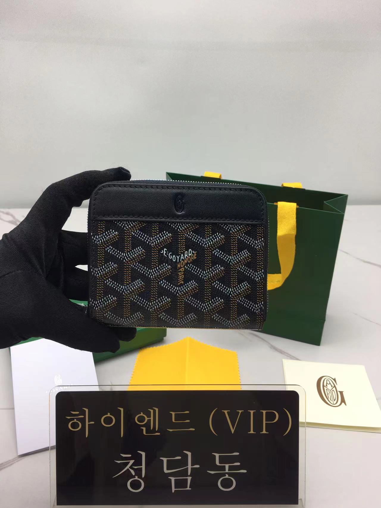 고야드 마티뇽 pm 지퍼 코인퍼스 (컬러 블랙)
