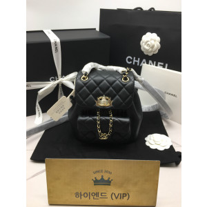 샤넬 22C 듀마 백팩 스몰 카프스킨 (하이엔드급)