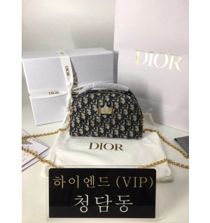 디올 30몽테인 D-아치백