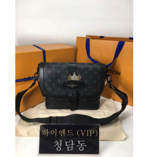 루이비통 소뮈르 메신저백 M45911