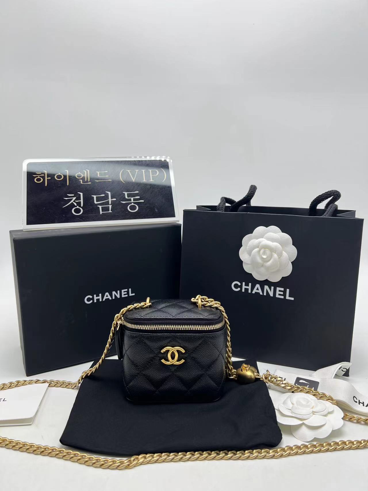 샤넬 23p 하트볼 베니티 ap3203