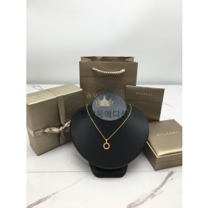 불가리 네크리스 (V-gold소재) (컬러 블랙 화이트, 레드 화이트)