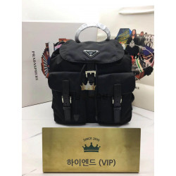프라다 리나일론 클래식 백팩 1BZ677 스몰