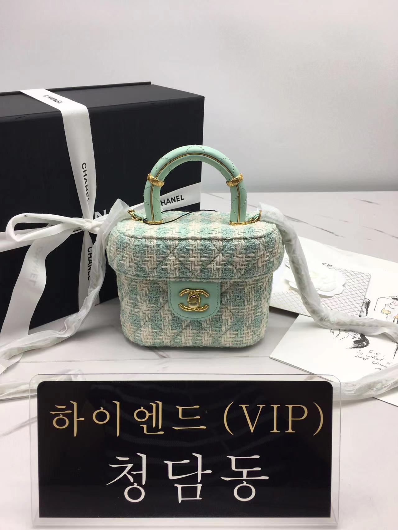 샤넬 23ss 트위드 스몰 코스메틱 케이스 as3973