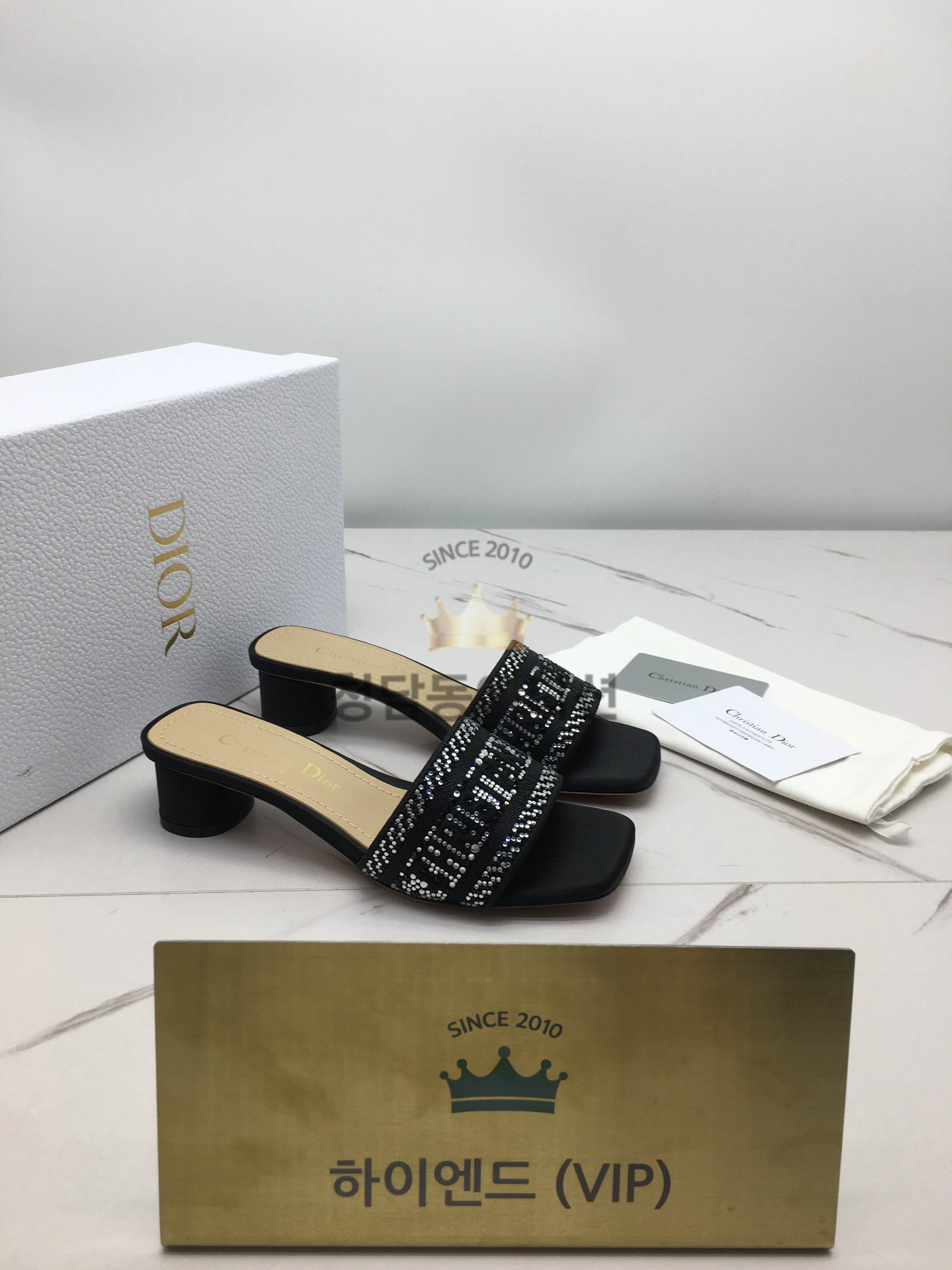 디올 23ss dior 디웨이 뮬 힐