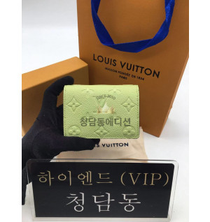 루이비통 클레아 월릿 M82514