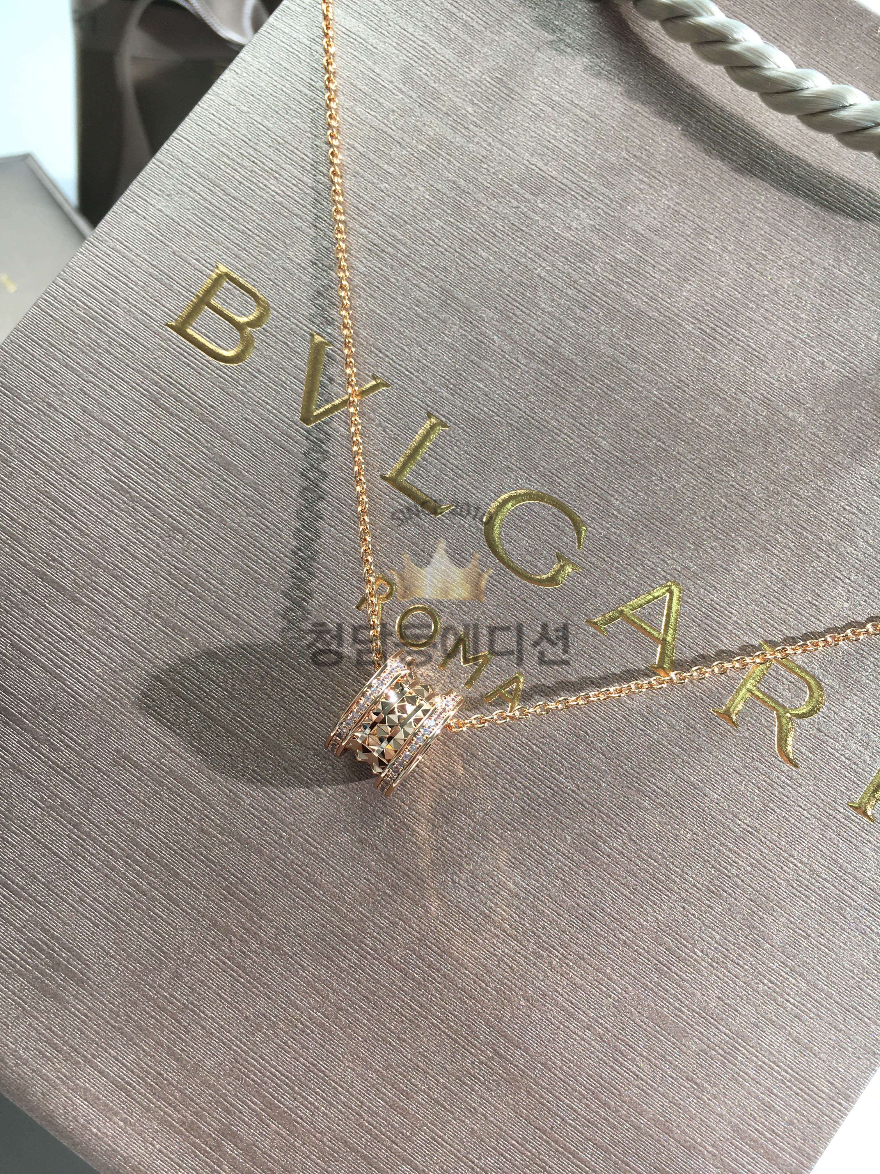 불가리 비제로원 네크리스 목걸이 (컬러 로즈골드)