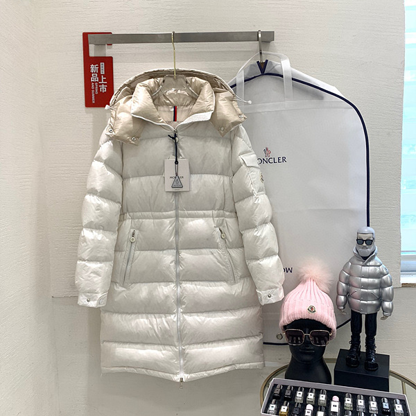 몽클레어 여성 패딩 (컬러 화이트, 블랙)