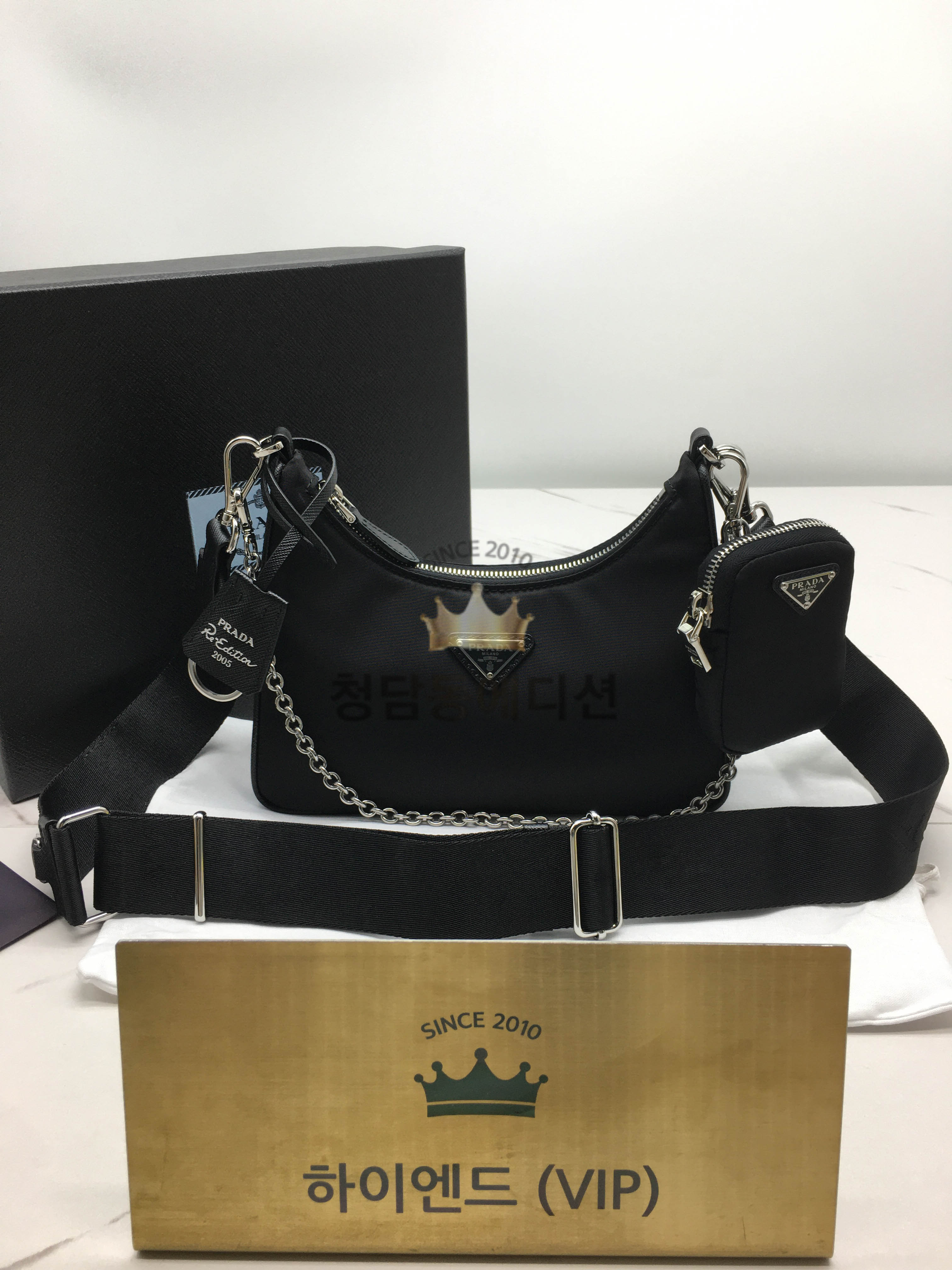 프라다 리에디션 나일론 테수토 호보백 [upgrade ver.]