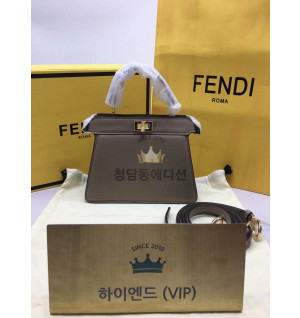 펜디 피카부 i see u 쁘띠