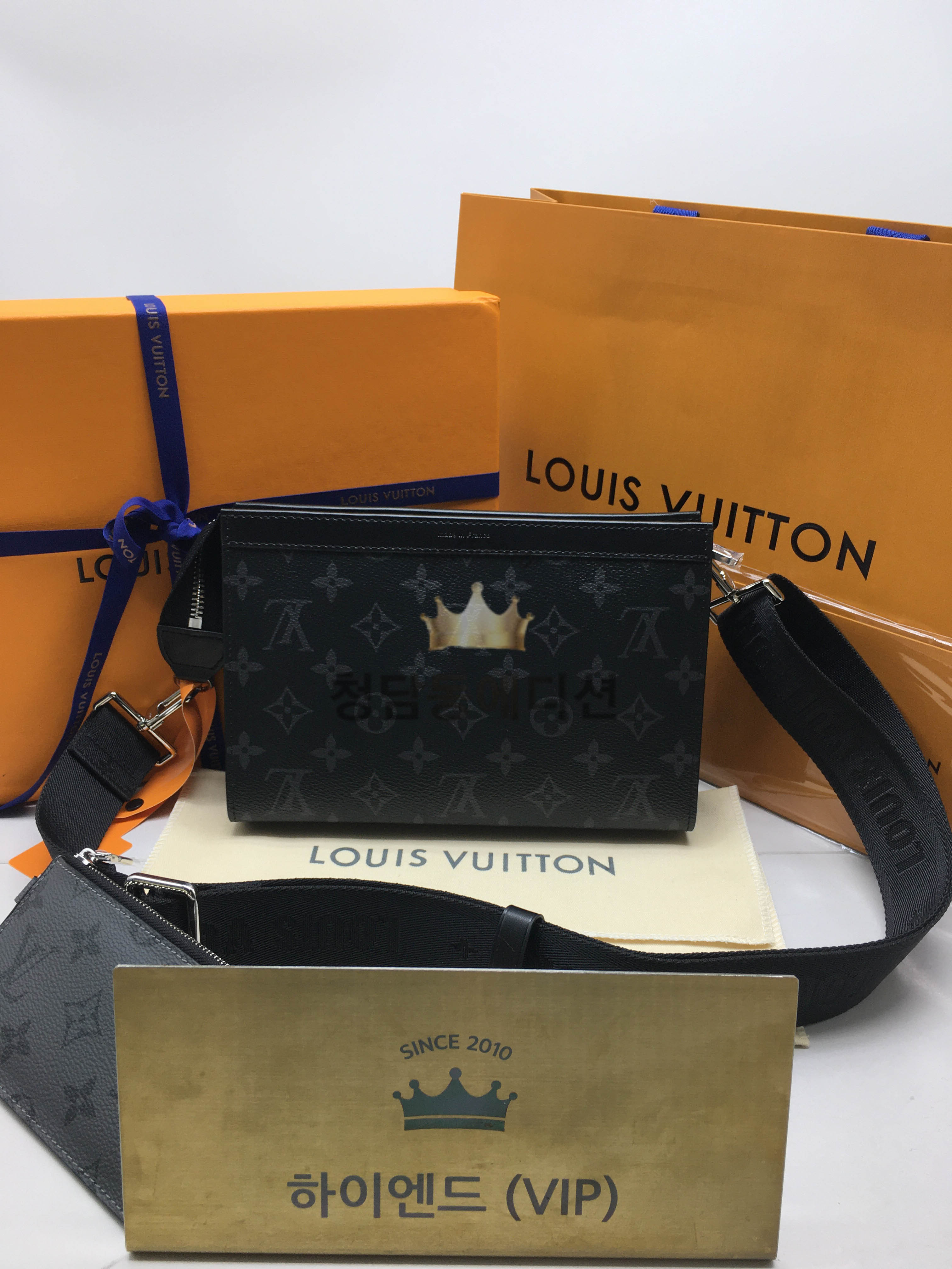 루이비통 미니 크로스백 가스통 웨어러블 월릿