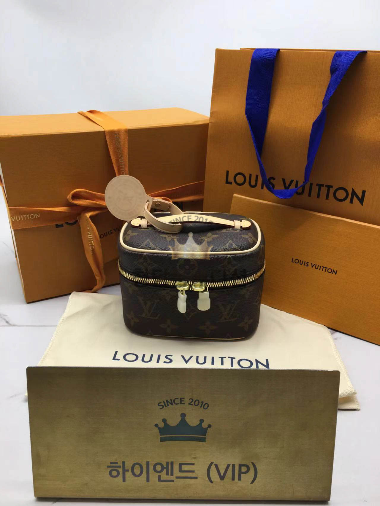 루이비통 니스나노 베니티백 M44936