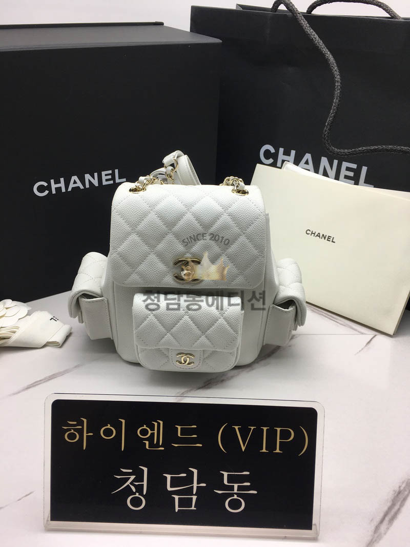 샤넬 23K 듀마 백팩 쓰리포켓 스몰 카프스킨 캐비어 (하이엔드급)