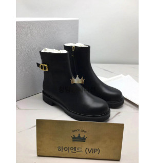 디올 앵클부츠 슈즈